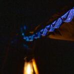 光る　明かり　キャンプ　ハンギングロープ