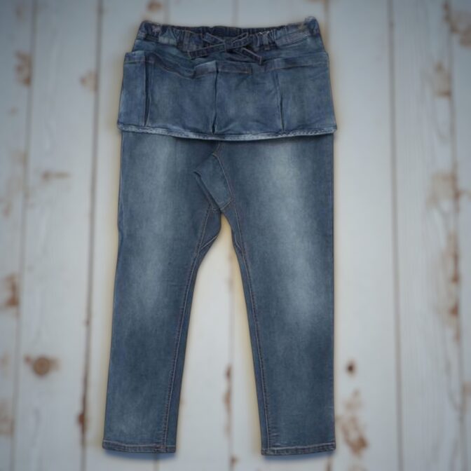 Godisru　エプロン付きデニムパンツ