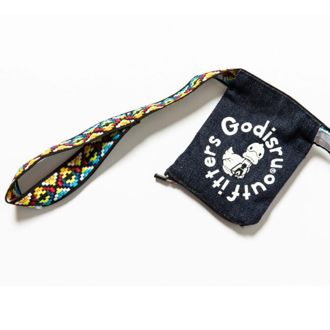 光る　明かり　キャンプ　ハンギングロープ