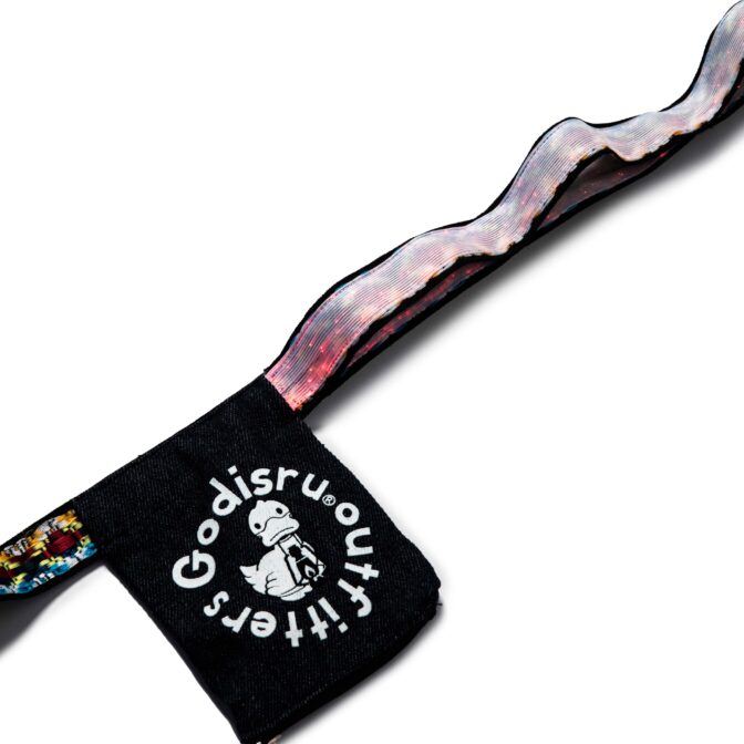 光る　明かり　キャンプ　ハンギングロープ