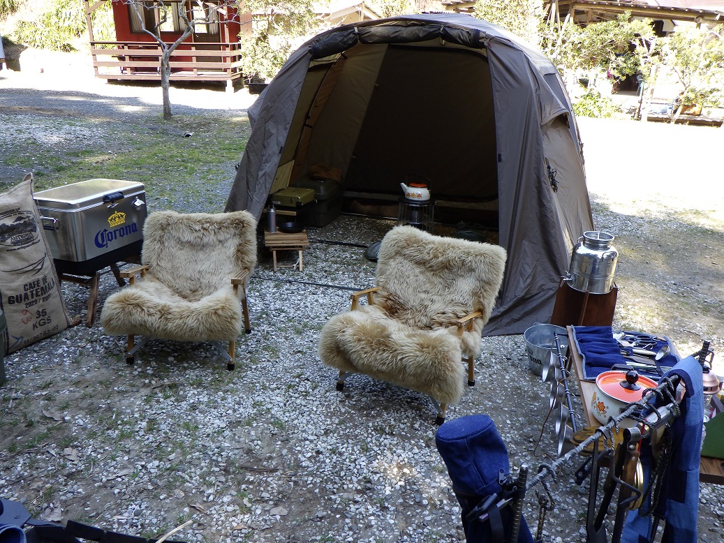 勝浦マンボー　リアルファー　チェアカバー