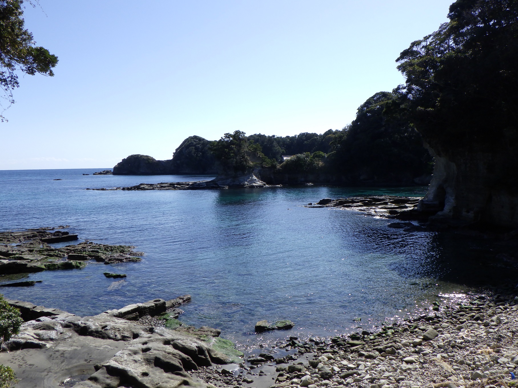 勝浦 海