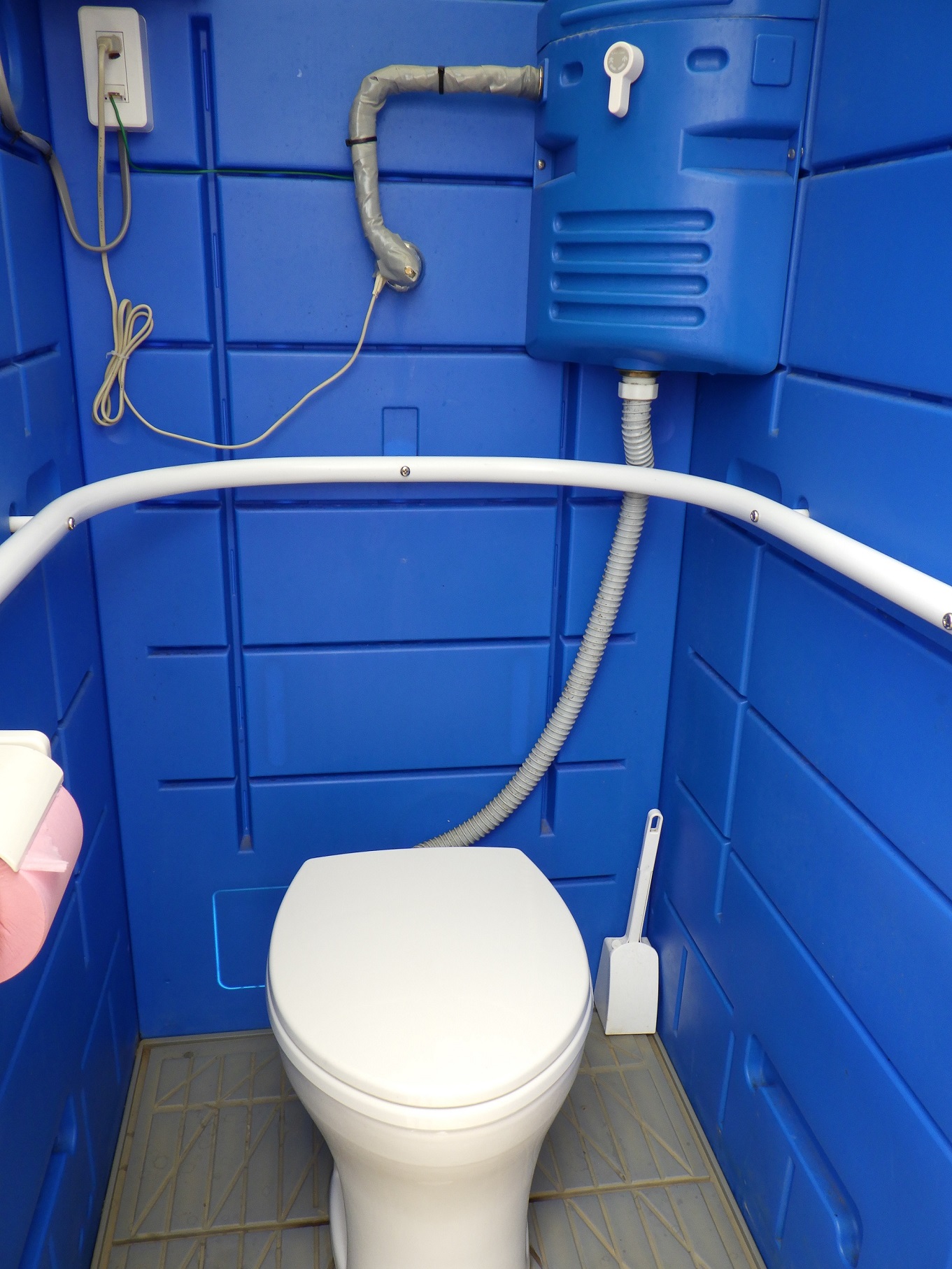 成田スカイウェイBBQ トイレ