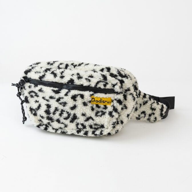 ヒョウ柄ボア　ボディーバッグ