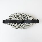 ヒョウ柄ボア　ボディーバッグ