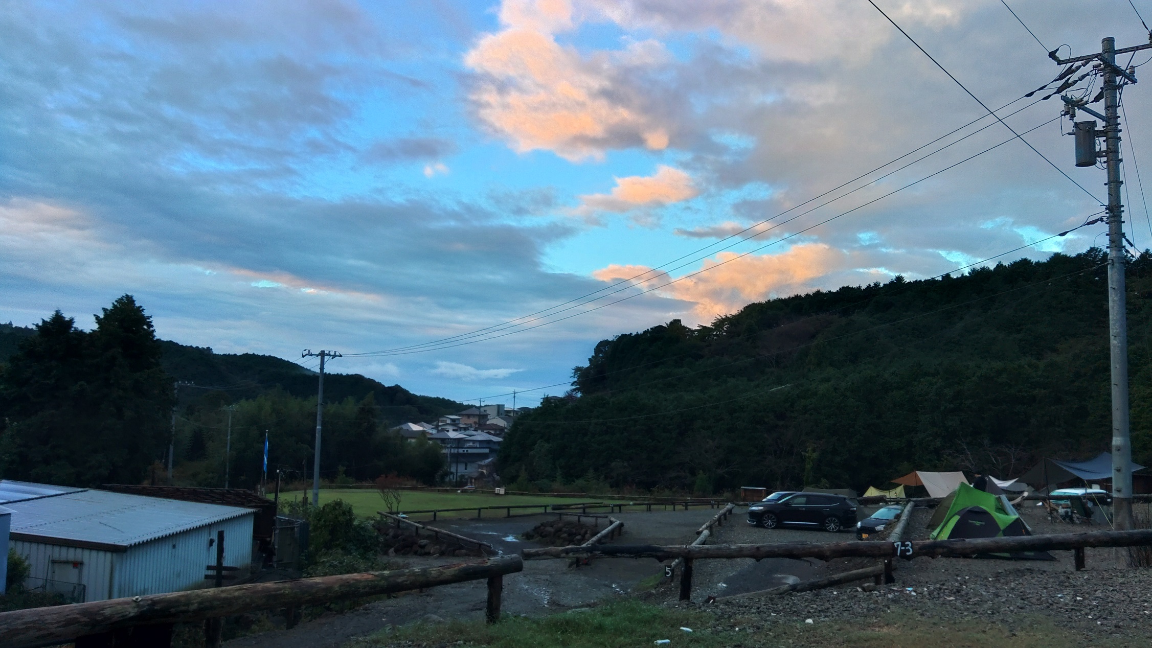 キャンプ場フィール